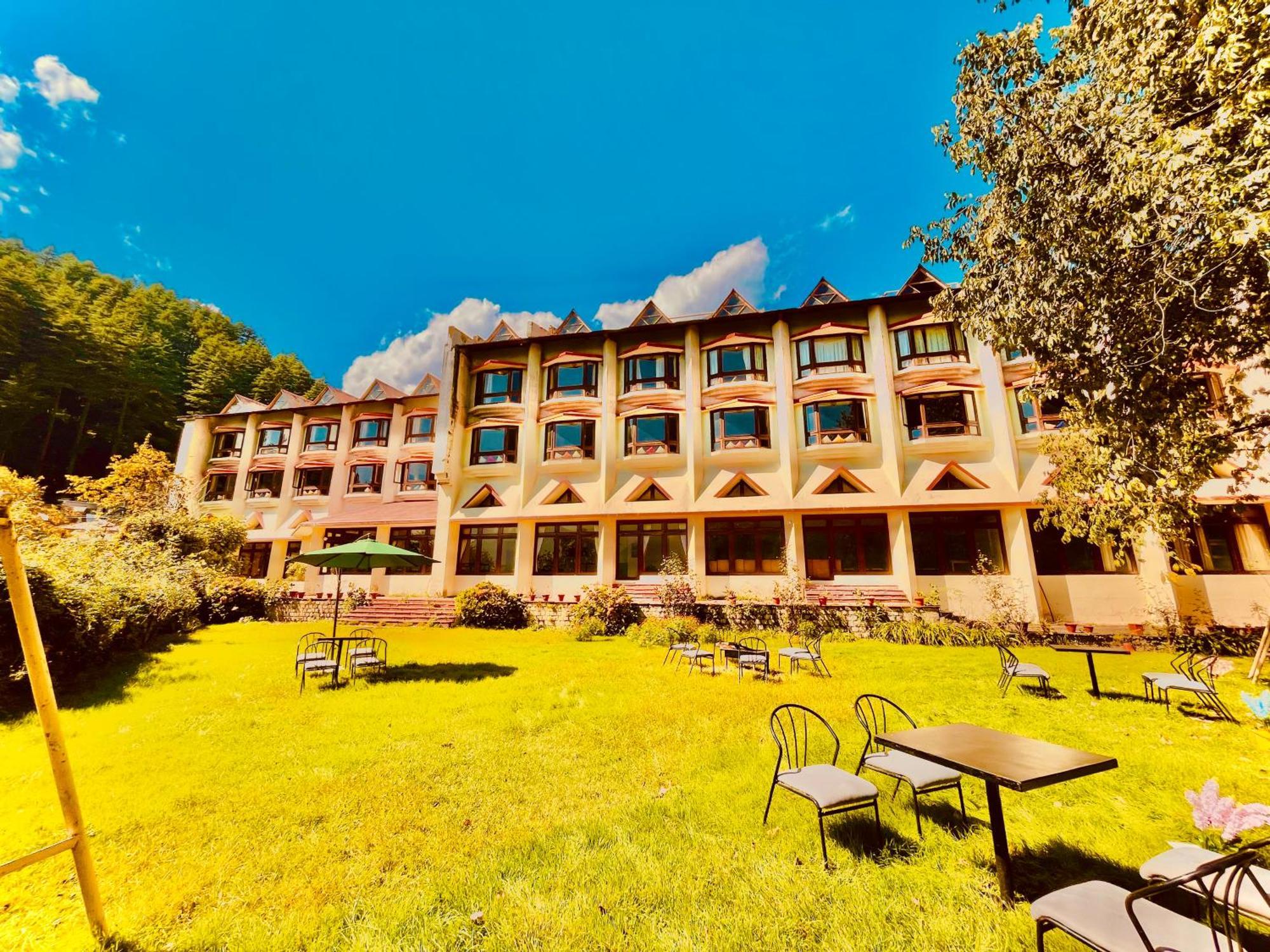 Sagar Resort !! Mountain View ! Luxury Stay ! Family Resort ! Private Parking ! Near Mall Road Manali  Ngoại thất bức ảnh