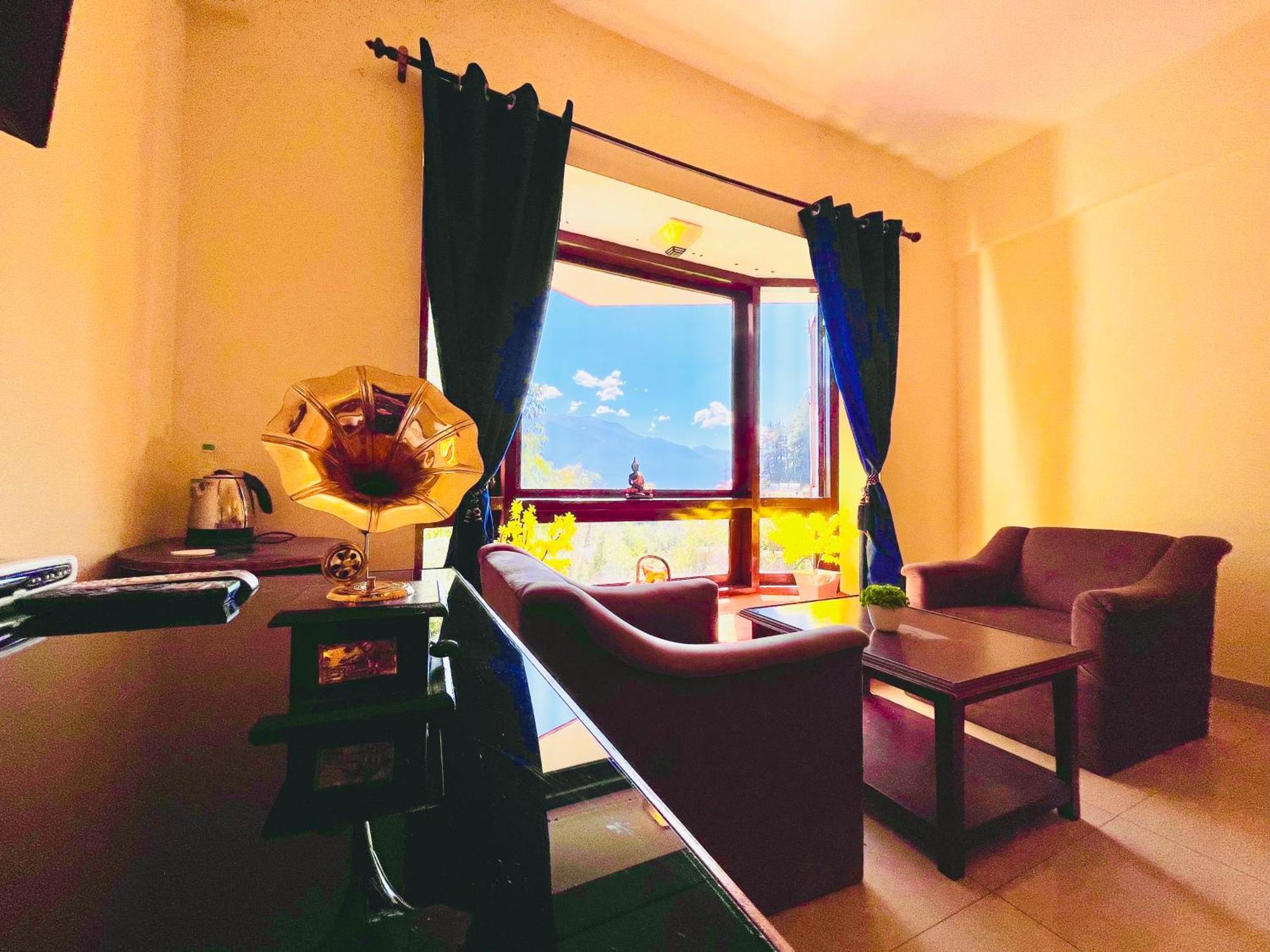 Sagar Resort !! Mountain View ! Luxury Stay ! Family Resort ! Private Parking ! Near Mall Road Manali  Ngoại thất bức ảnh