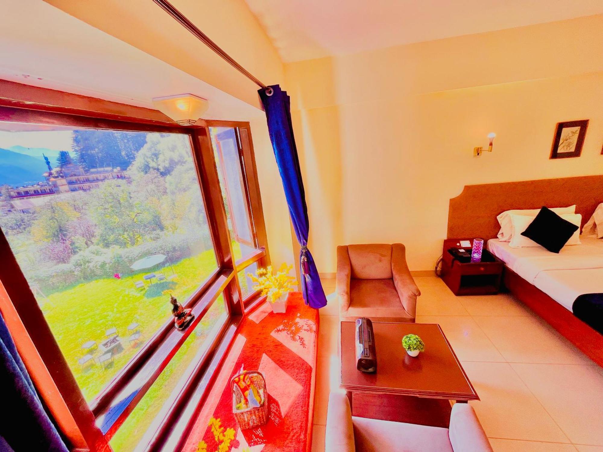 Sagar Resort !! Mountain View ! Luxury Stay ! Family Resort ! Private Parking ! Near Mall Road Manali  Ngoại thất bức ảnh