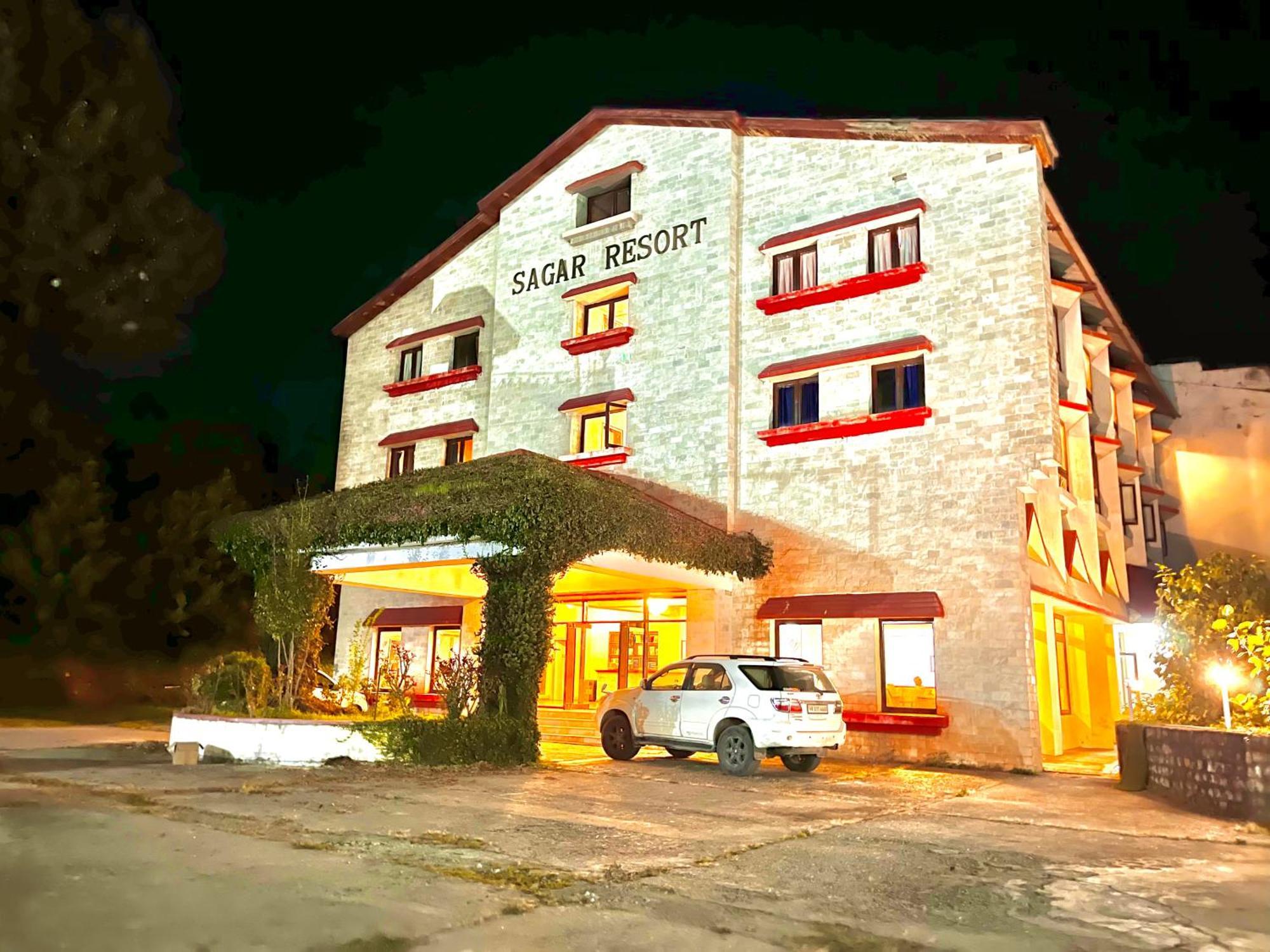 Sagar Resort !! Mountain View ! Luxury Stay ! Family Resort ! Private Parking ! Near Mall Road Manali  Ngoại thất bức ảnh